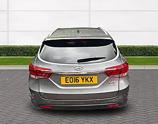 Used 2016 Hyundai i40 Se Nav Titanium Silver - Interior and Exterior details 6