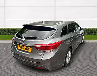 Used 2016 Hyundai i40 Se Nav Titanium Silver - Interior and Exterior details 7