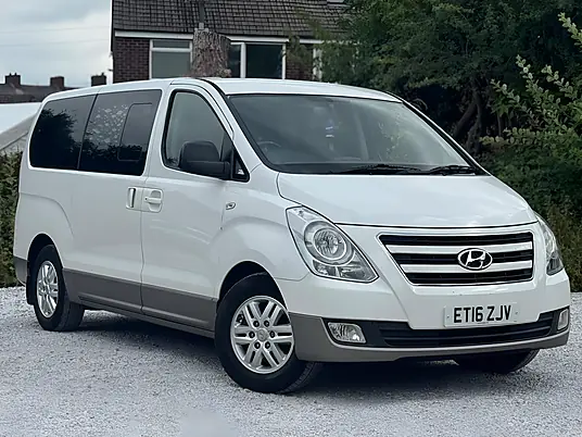 2016 Hyundai i800 2.5 CRDi SE Auto