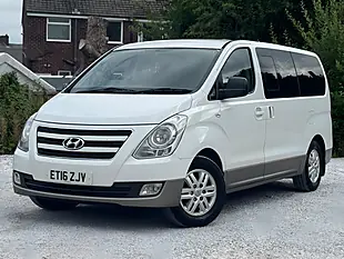Used 2016 Hyundai i800 Se White - Interior and Exterior details 2