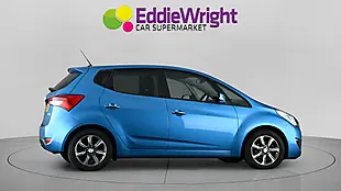 Used 2016 Hyundai ix20 Blue Drive Premium Blue - Interior and Exterior details 8