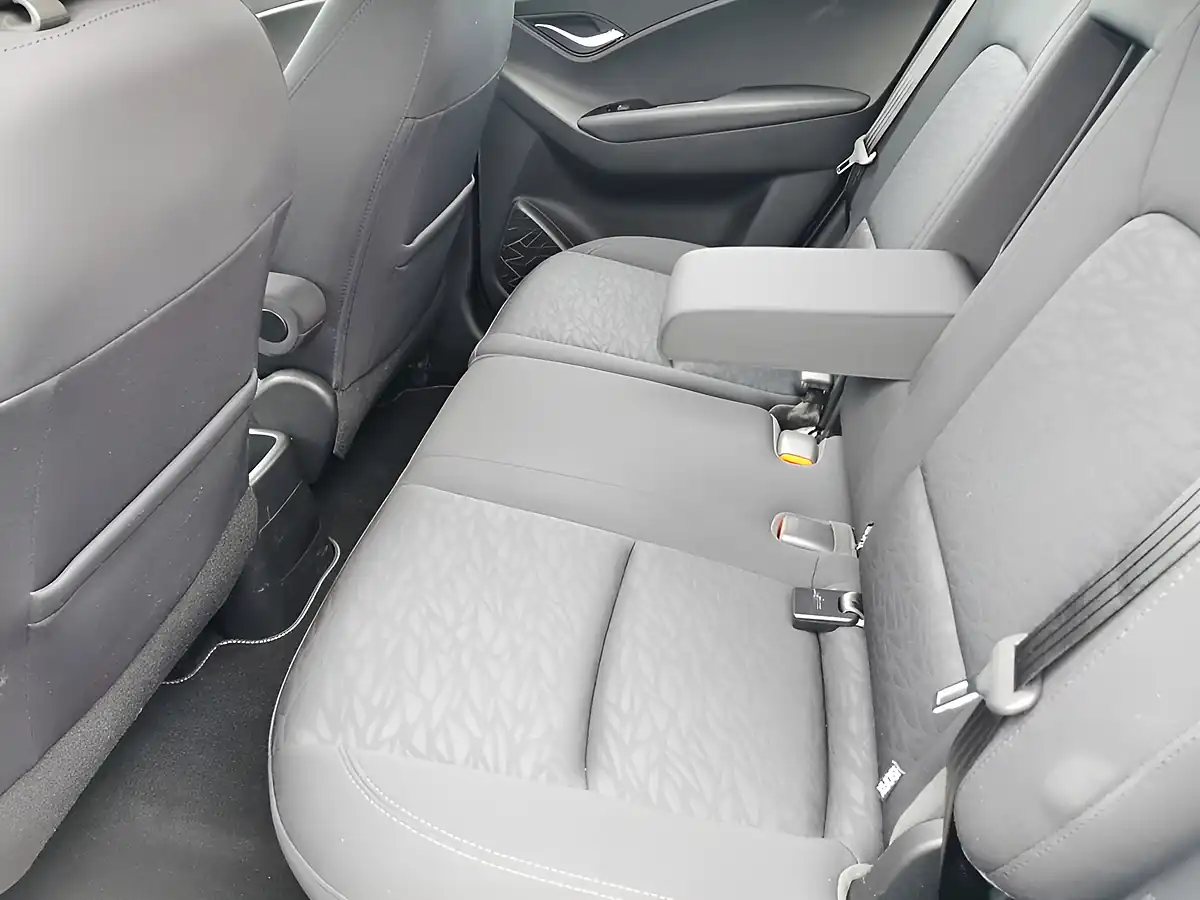 Used 2016 Hyundai Ix20 Se Ara Blue - Interior and Exterior details 11