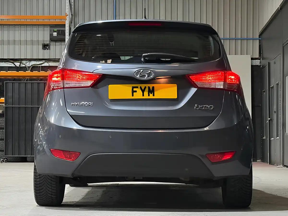 Used 2016 Hyundai Ix20 Se Grey - Interior and Exterior details 10