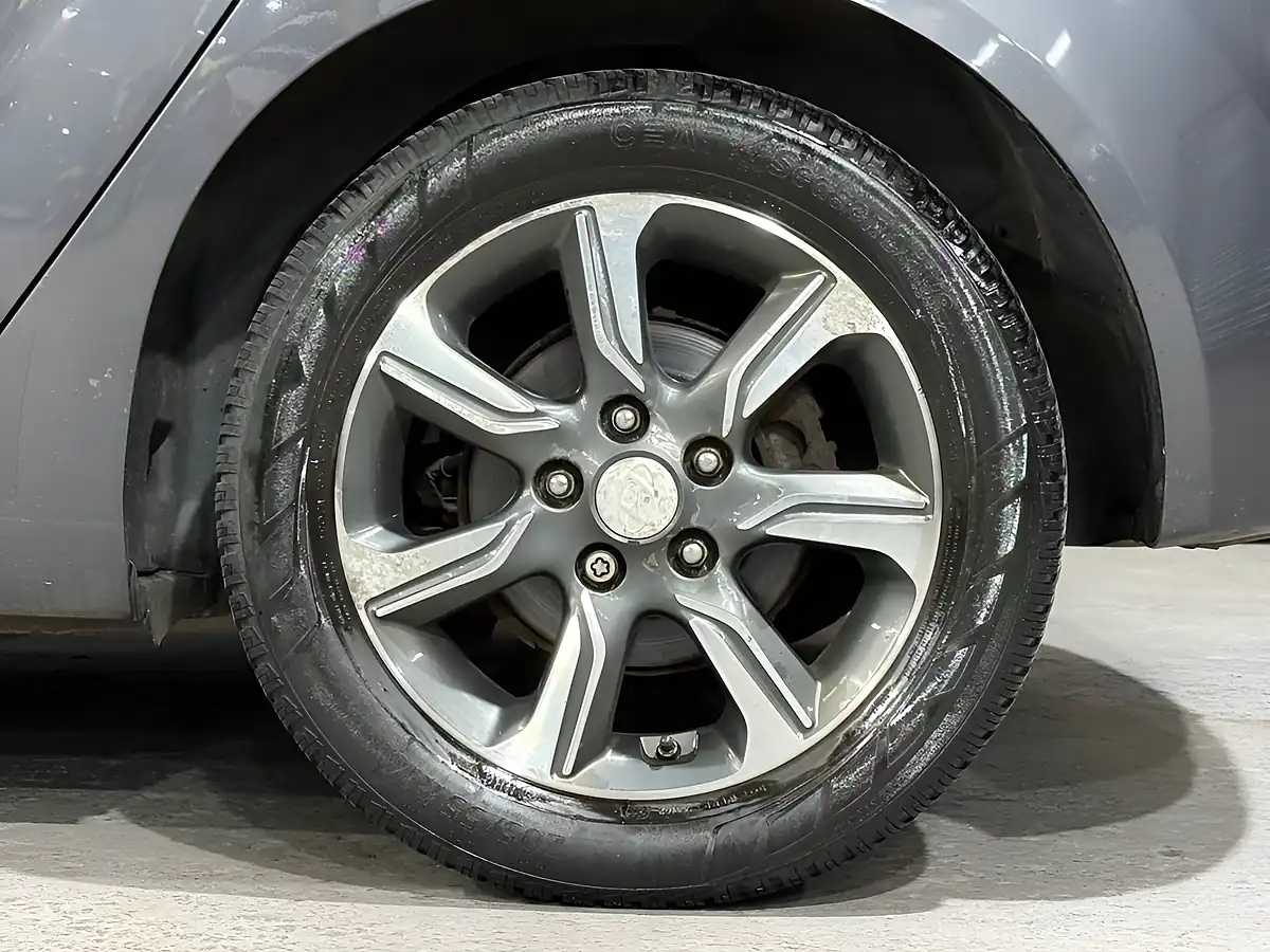 Used 2016 Hyundai Ix20 Se Grey - Interior and Exterior details 17