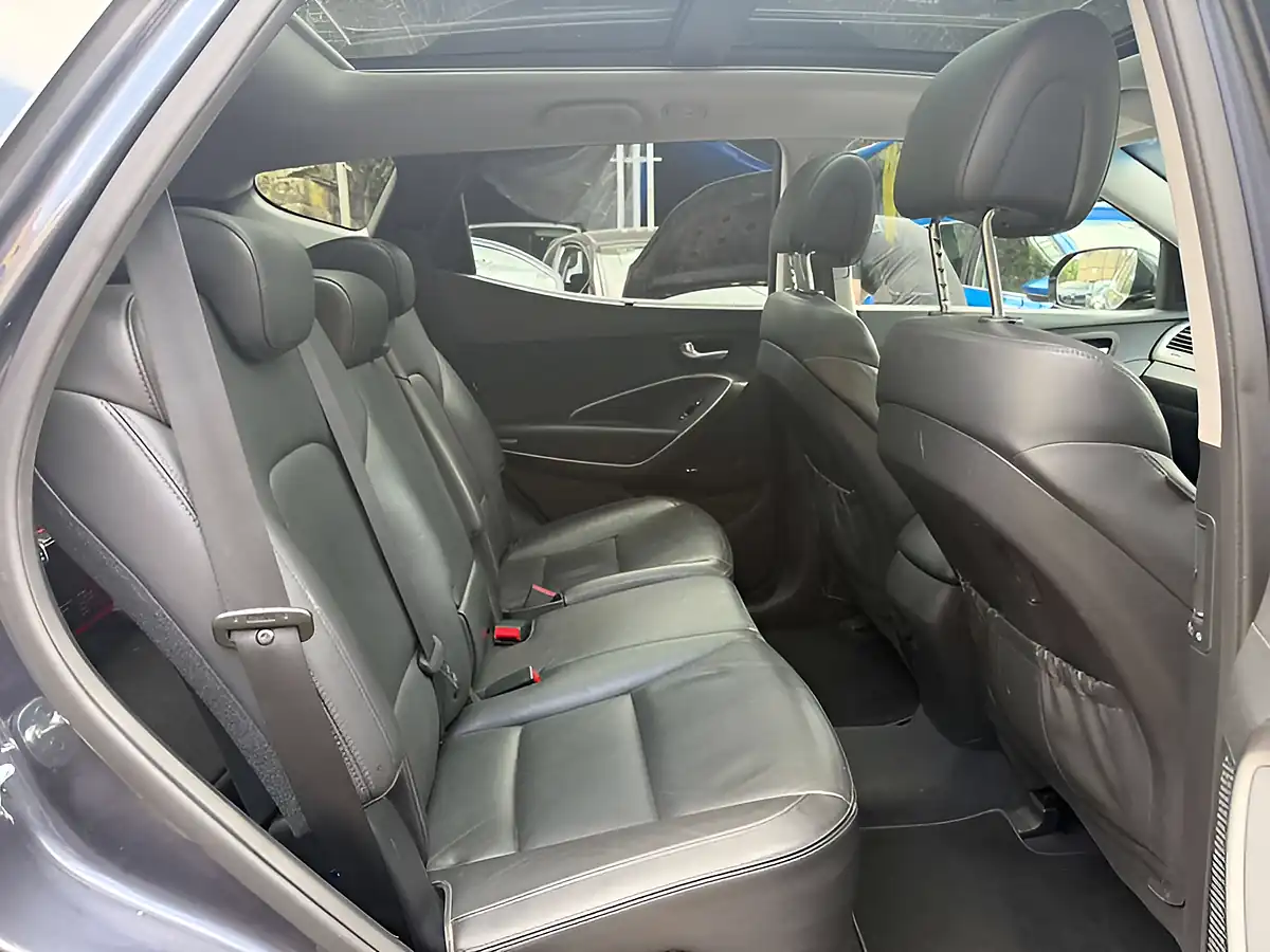 Used 2016 Hyundai Santa Fe Premium Se Ocean View - Interior and Exterior details 19