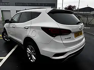 Used 2016 Hyundai Santa Fe Premium White - Interior and Exterior details 7