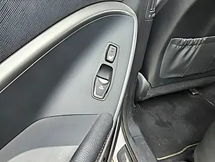 Used 2016 Hyundai Santa Fe Premium White - Interior and Exterior details 17