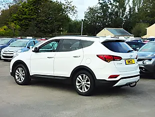 Used 2016 Hyundai Santa Fe Premium White - Interior and Exterior details 6
