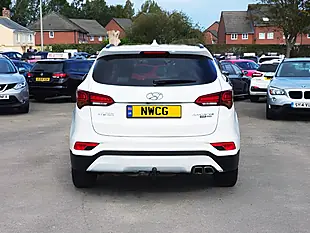 Used 2016 Hyundai Santa Fe Premium White - Interior and Exterior details 8