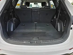 Used 2016 Hyundai Santa Fe Premium White - Interior and Exterior details 9