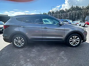 Used 2016 Hyundai Santa Fe Prm Bd Silver - Interior and Exterior details 7
