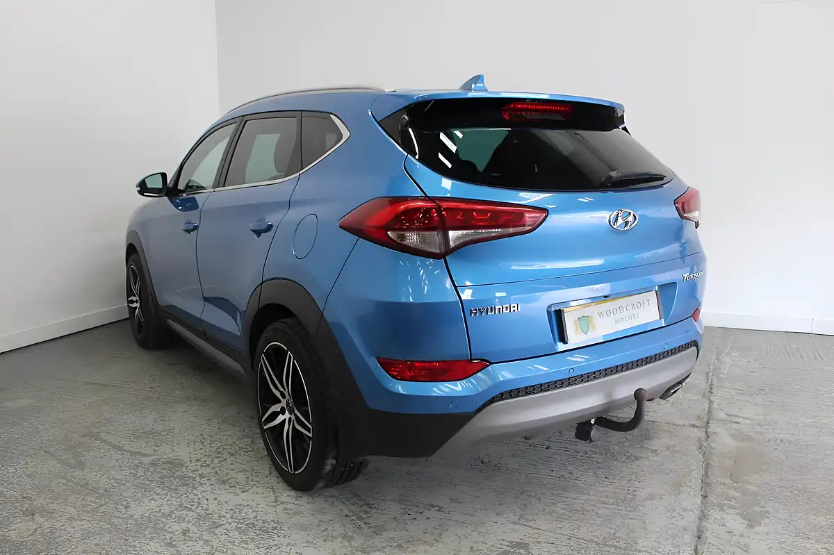 Used 2016 Hyundai Tucson Premium Blue - Interior and Exterior details 5