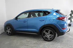 Used 2016 Hyundai Tucson Premium Blue - Interior and Exterior details 7