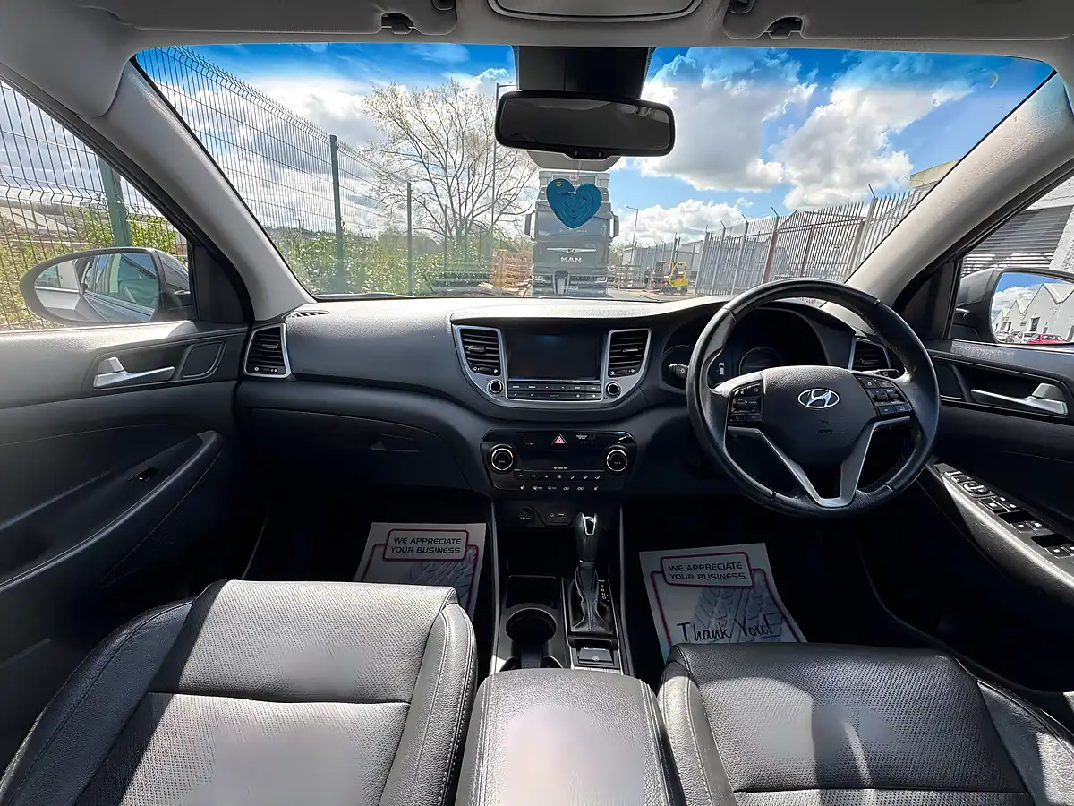 Used 2016 Hyundai Tucson Premium Grey - Interior and Exterior details 7