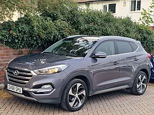Used 2016 Hyundai Tucson Premium Grey - Interior and Exterior details 5