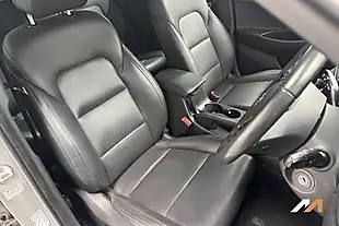 Used 2016 Hyundai Tucson Premium Platinum Silver - Interior and Exterior details 3