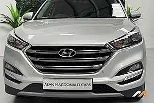 Used 2016 Hyundai Tucson Premium Platinum Silver - Interior and Exterior details 6