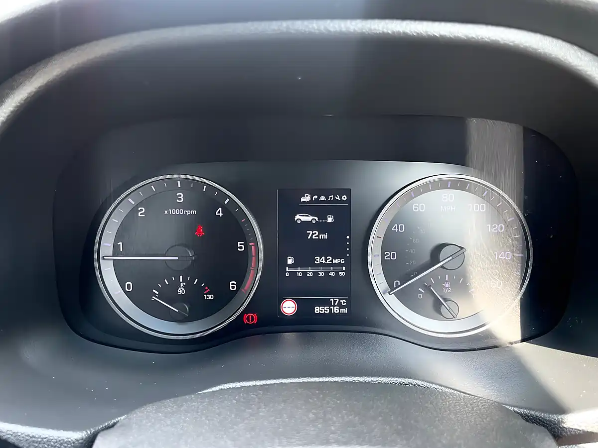 Used 2016 Hyundai Tucson Premium Se Black - Interior and Exterior details 12