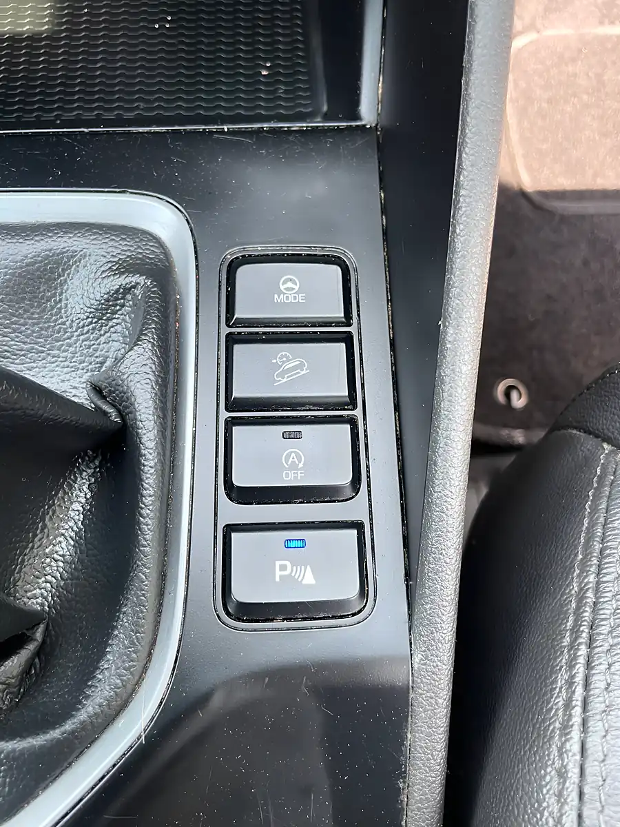 Used 2016 Hyundai Tucson Premium Se Black - Interior and Exterior details 14