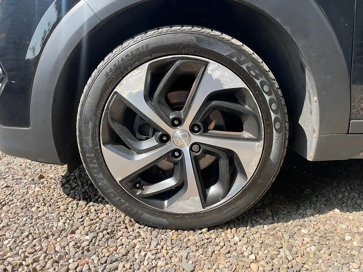 Used 2016 Hyundai Tucson Premium Se Black - Interior and Exterior details 19