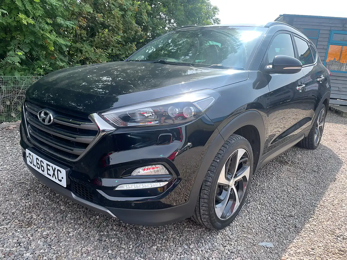Used 2016 Hyundai Tucson Premium Se Black - Interior and Exterior details 2
