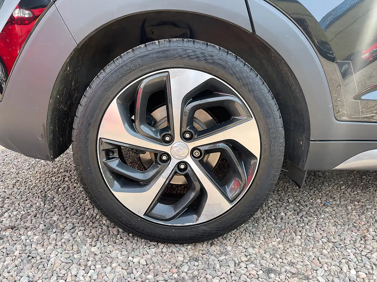 Used 2016 Hyundai Tucson Premium Se Black - Interior and Exterior details 20