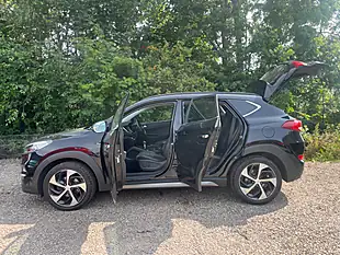 Used 2016 Hyundai Tucson Premium Se Black - Interior and Exterior details 8
