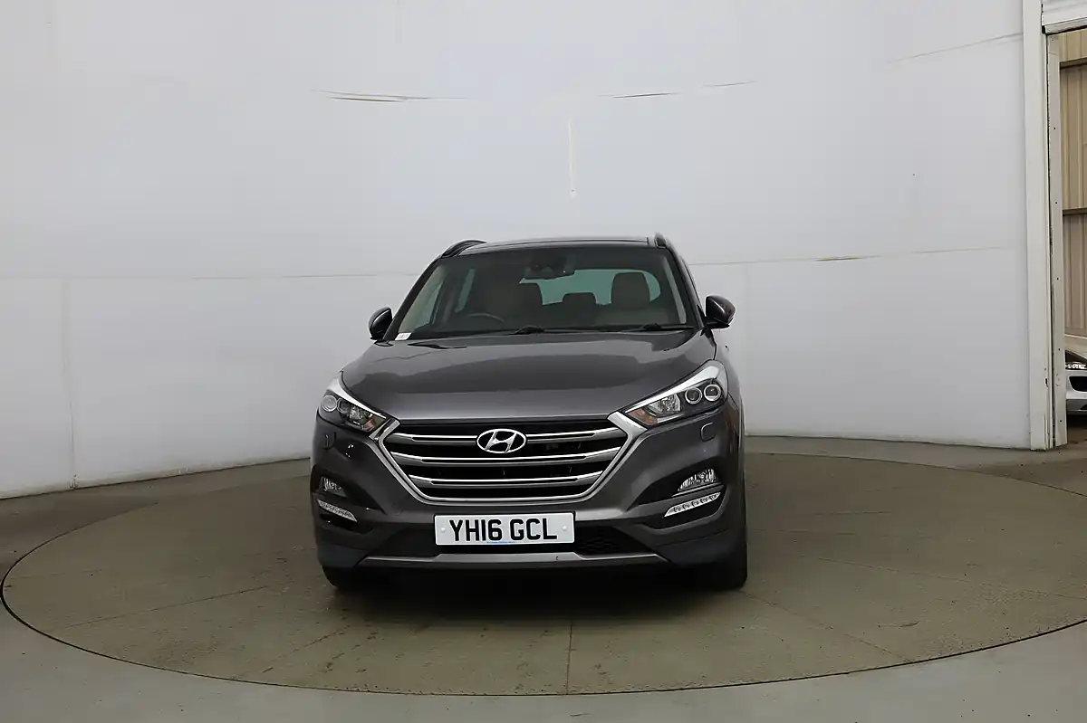 Used 2016 Hyundai Tucson Premium Se Grey - Interior and Exterior details 2