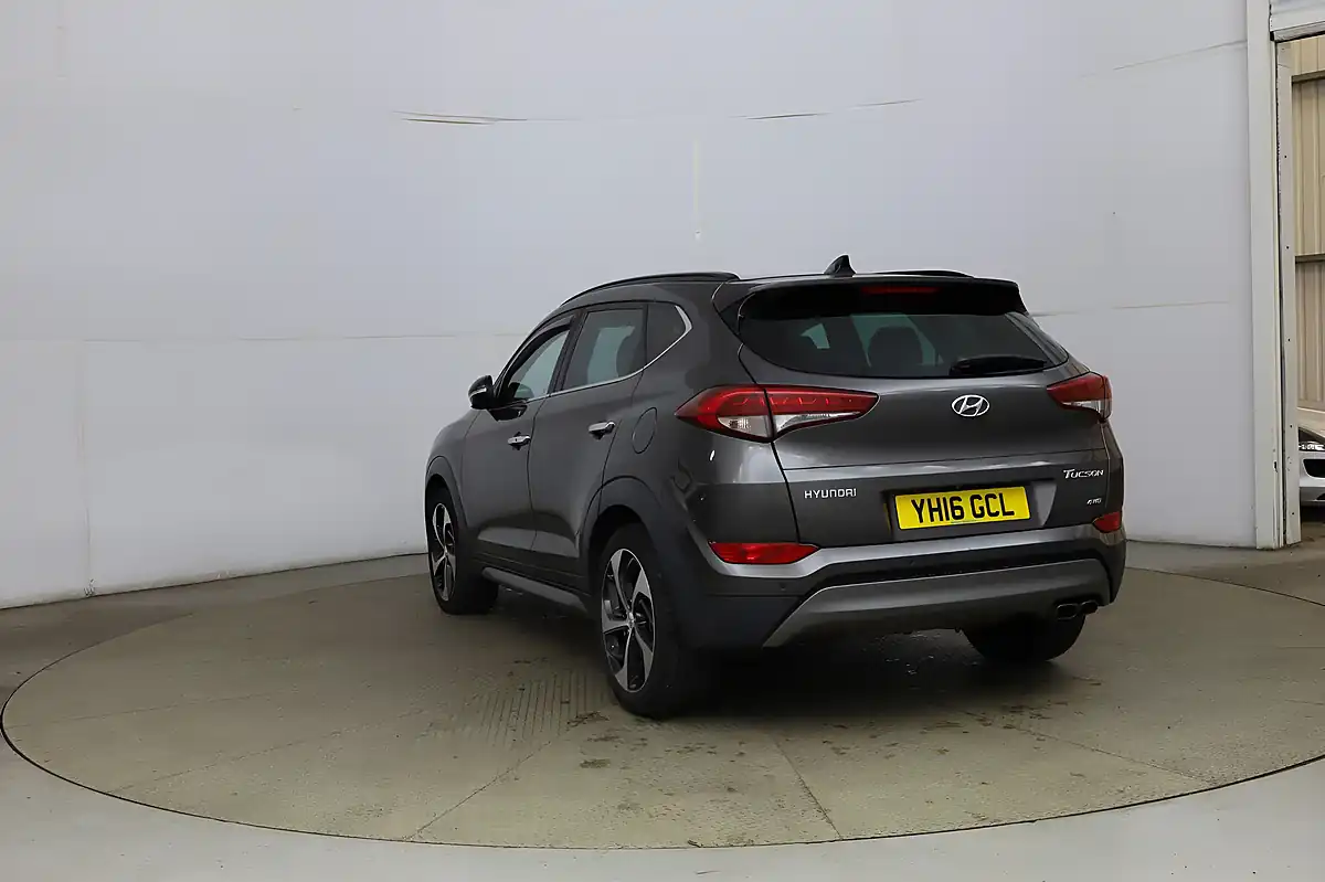 Used 2016 Hyundai Tucson Premium Se Grey - Interior and Exterior details 5