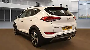 Used 2016 Hyundai Tucson Premium Se White - Interior and Exterior details 7
