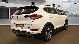 Used 2016 Hyundai Tucson Premium Se White - Interior and Exterior details 9