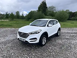 Used 2016 Hyundai Tucson S White - Interior and Exterior details 2