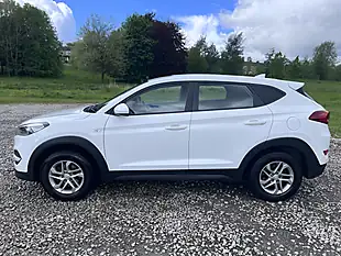 Used 2016 Hyundai Tucson S White - Interior and Exterior details 3