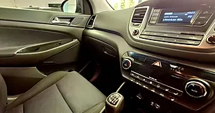Used 2016 Hyundai Tucson Se Black - Interior and Exterior details 13