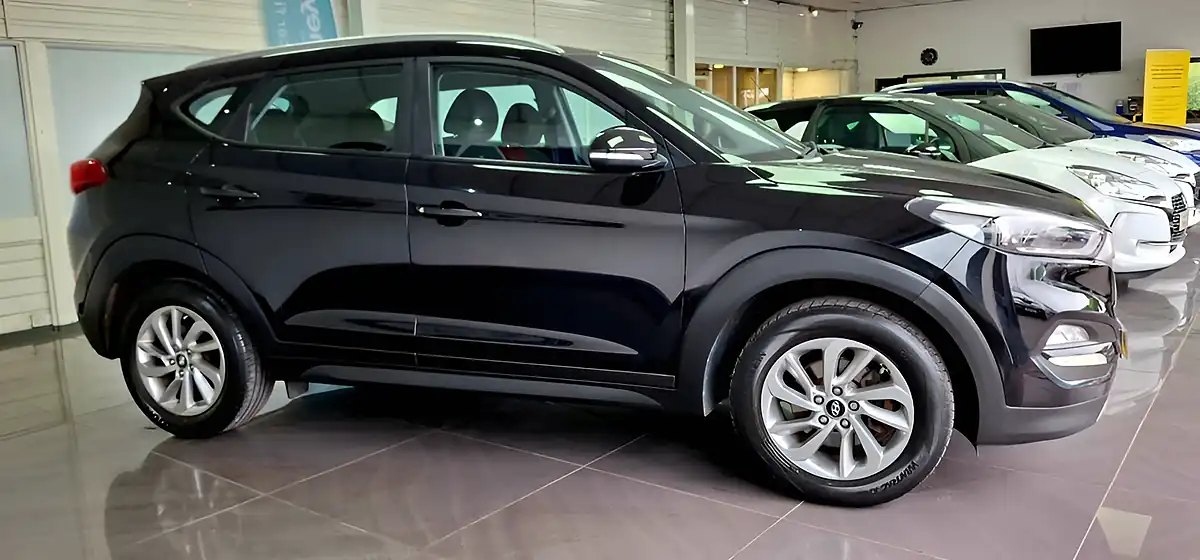 Used 2016 Hyundai Tucson Se Black - Interior and Exterior details 7
