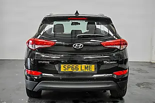 Used 2016 Hyundai Tucson Se Black - Interior and Exterior details 7