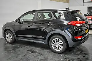 Used 2016 Hyundai Tucson Se Black - Interior and Exterior details 8