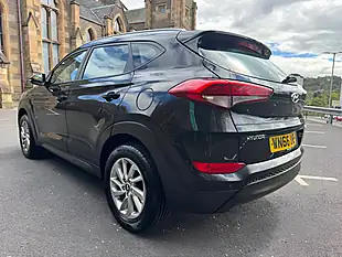 Used 2016 Hyundai Tucson Se Black - Interior and Exterior details 5