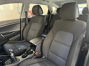 Used 2016 Hyundai Tucson Se Blue - Interior and Exterior details 13