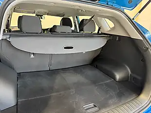 Used 2016 Hyundai Tucson Se Blue - Interior and Exterior details 9