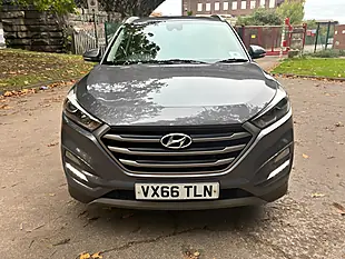 Used 2016 Hyundai Tucson Se Grey - Interior and Exterior details 11
