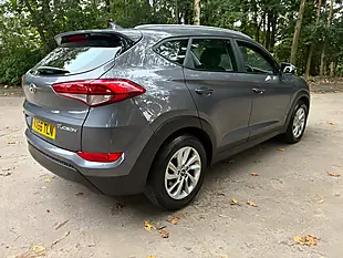 Used 2016 Hyundai Tucson Se Grey - Interior and Exterior details 5
