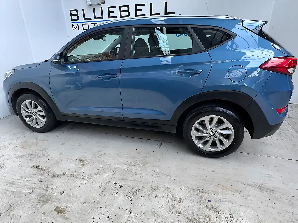 Used 2016 Hyundai Tucson Se Nav Ara Blue - Interior and Exterior details 7