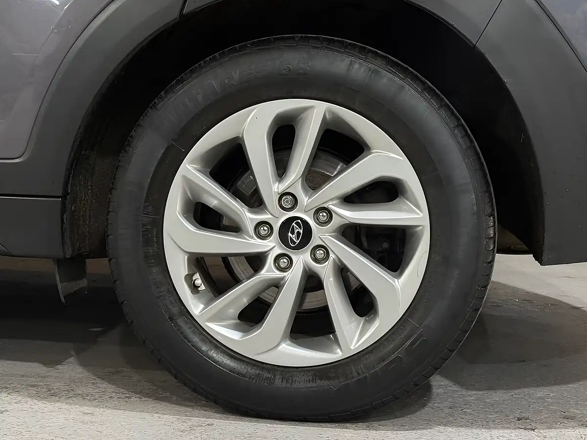 Used 2016 Hyundai Tucson Se Nav Grey - Interior and Exterior details 18