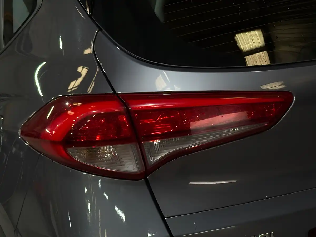 Used 2016 Hyundai Tucson Se Nav Grey - Interior and Exterior details 7