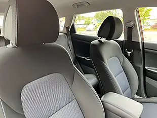 Used 2016 Hyundai Tucson Se Nav Red - Interior and Exterior details 12