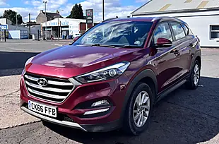 Used 2016 Hyundai Tucson Se Nav Red - Interior and Exterior details 6