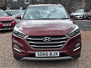 Used 2016 Hyundai Tucson Se Nav Ruby Wine Pearl - Interior and Exterior details 3
