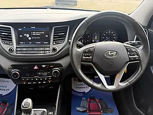Used 2016 Hyundai Tucson Se Nav White Sand - Interior and Exterior details 11