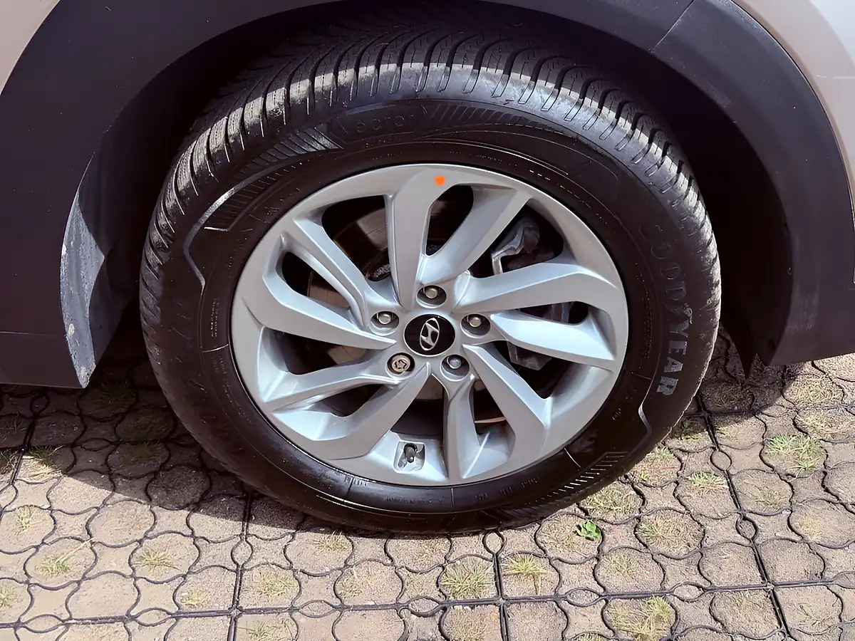 Used 2016 Hyundai Tucson Se Nav White Sand - Interior and Exterior details 19